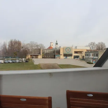 Quelle-apartman * Gyor